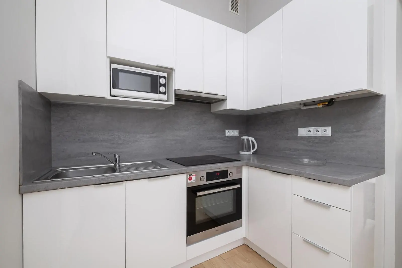 3-Bedroom Apartment - Old Town- Blich 9 Krakow
