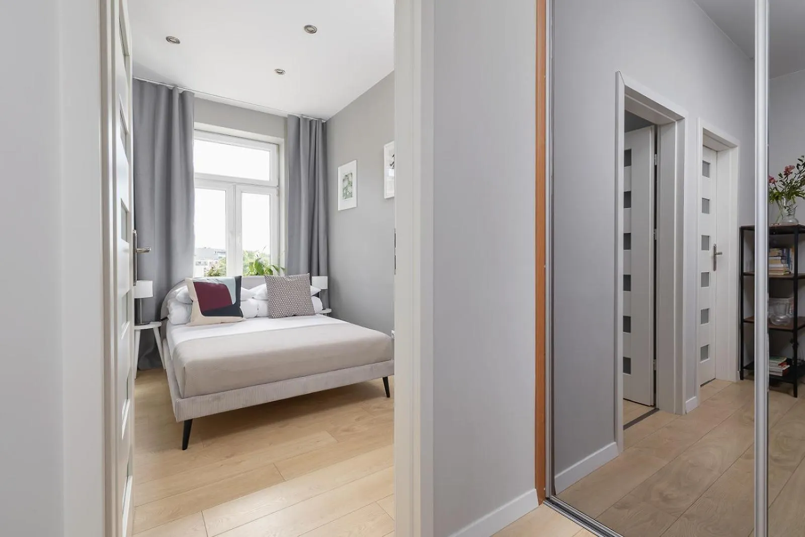 3-Bedroom Apartment - Old Town- Blich 9 Krakow Poland
