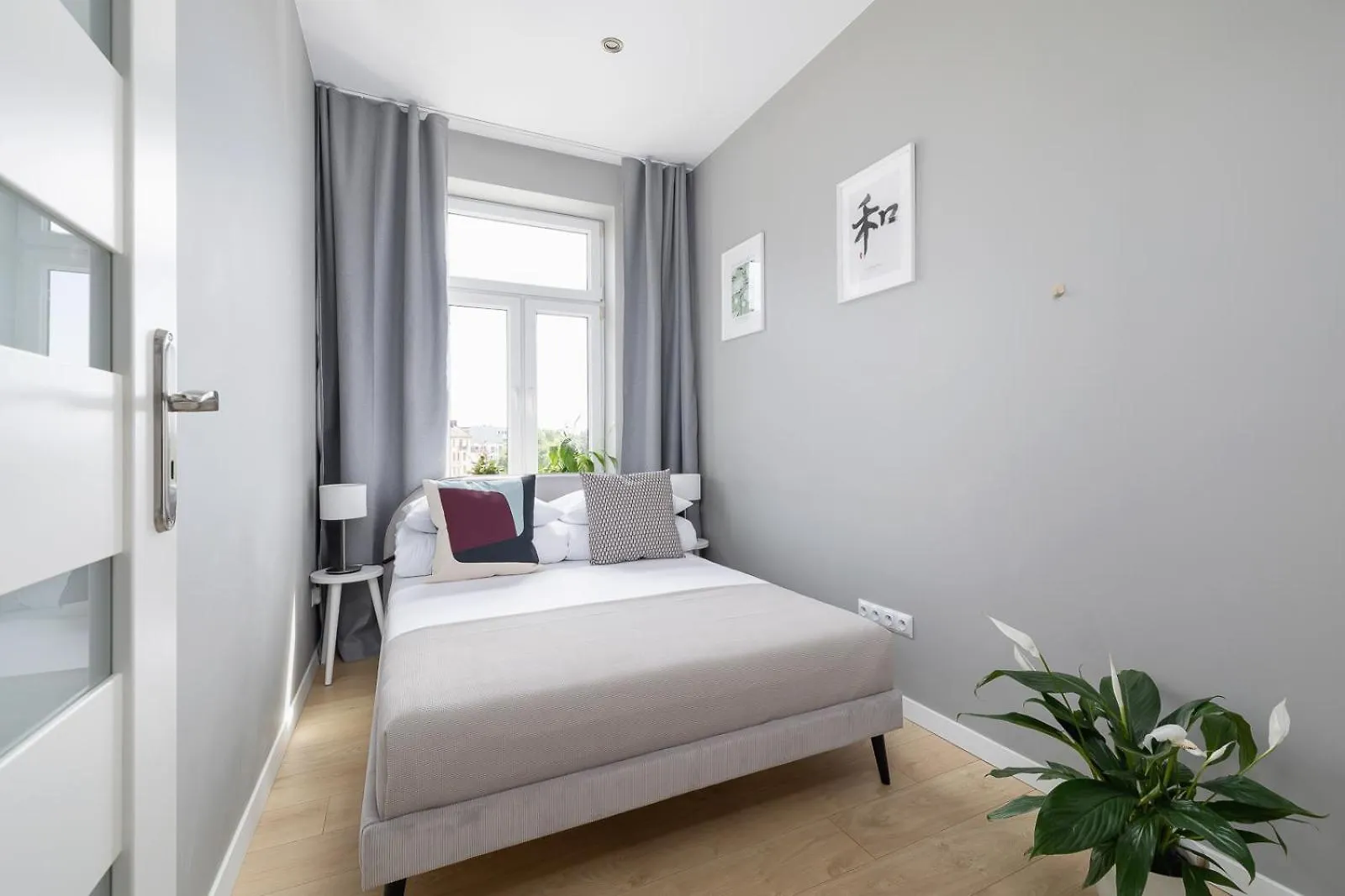 3-Bedroom Apartment - Old Town- Blich 9 Krakow Poland